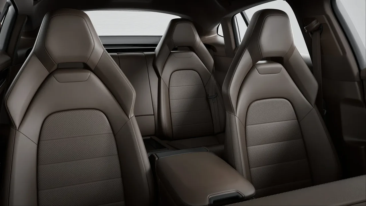 2026 Porsche 976 Panamera - Image 6 of 7