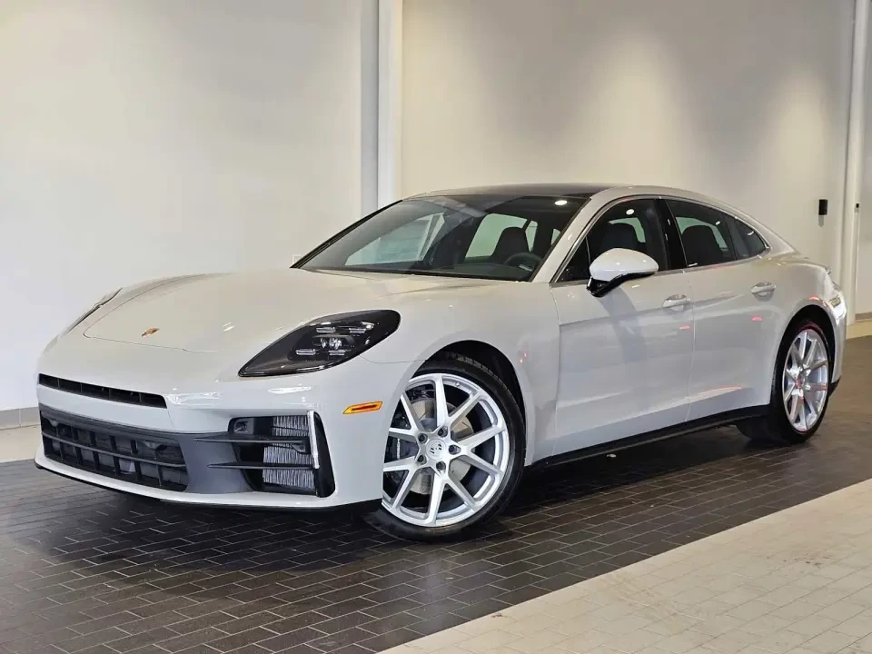 2026 Porsche 976 Panamera - Image 9 of 10