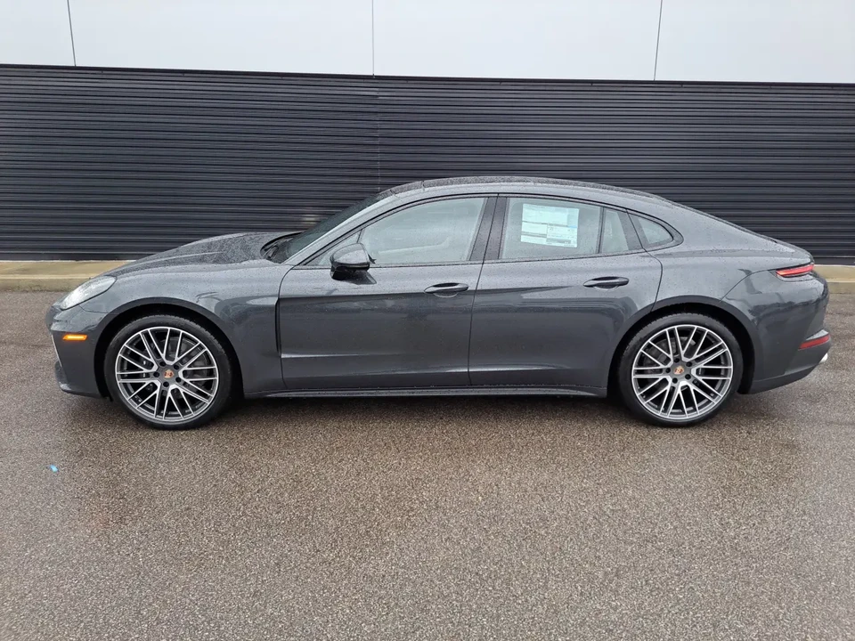 2026 Porsche 976 Panamera - Image 2 of 12