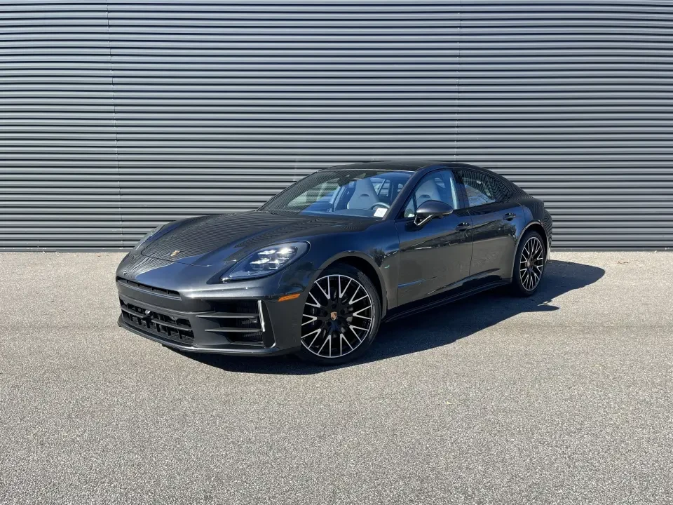 2026 Porsche 976 Panamera - Image 8 of 12