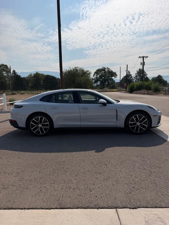 2026 Porsche 976 Panamera - Image 8 of 17