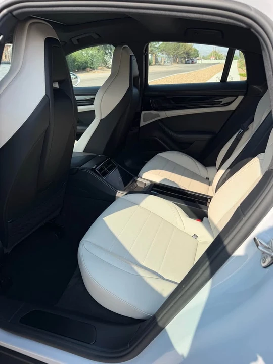 2026 Porsche 976 Panamera - Image 15 of 17