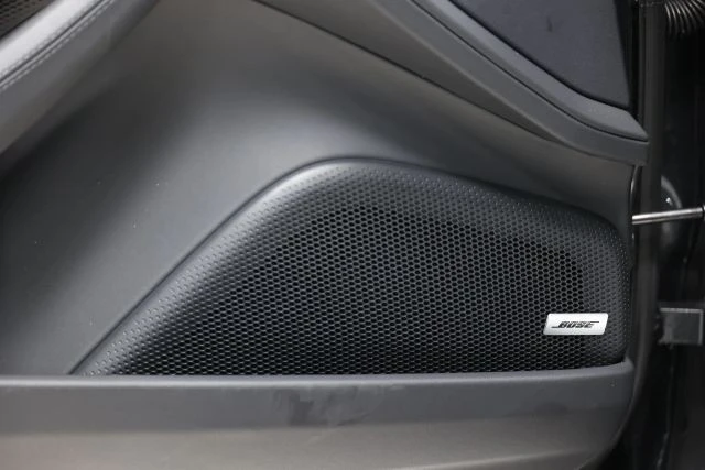 2026 Porsche 976 Panamera - Image 12 of 31