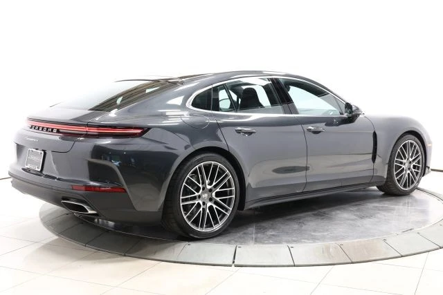 2026 Porsche 976 Panamera - Image 4 of 31