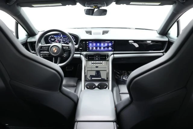2026 Porsche 976 Panamera - Image 23 of 31