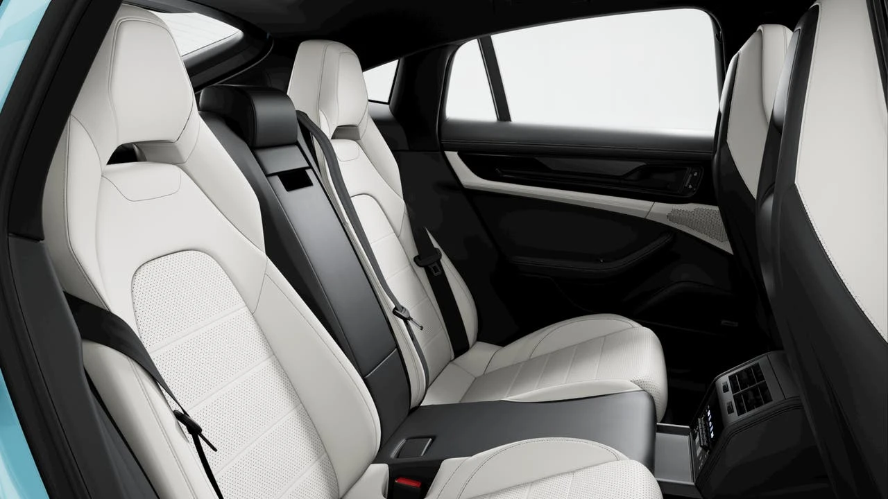 2026 Porsche 976 Panamera - Image 10 of 10