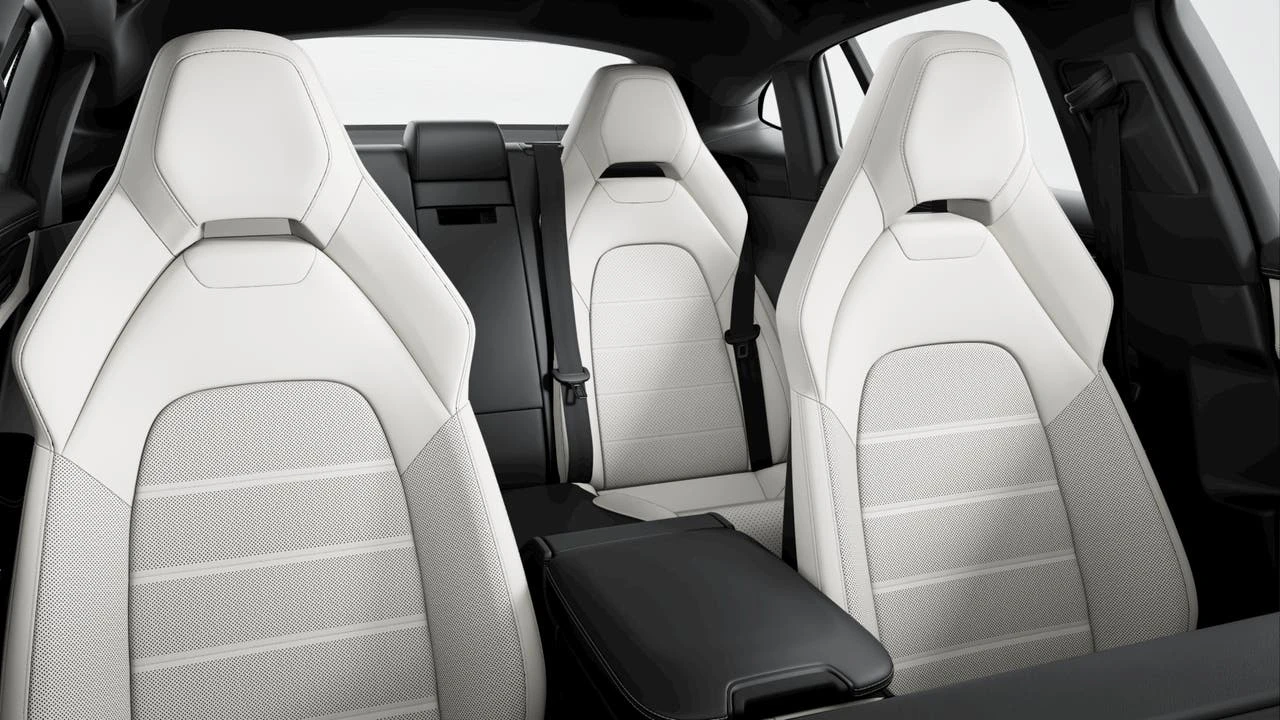 2026 Porsche 976 Panamera - Image 9 of 10