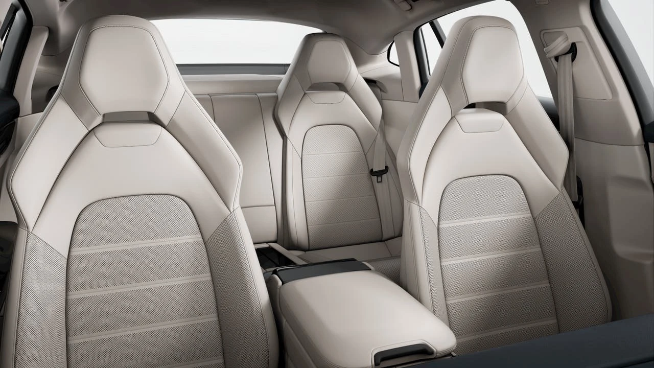 2026 Porsche 976 Panamera - Image 9 of 10