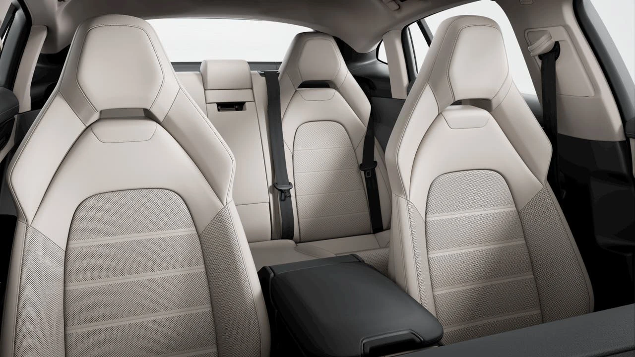 2026 Porsche 976 Panamera - Image 9 of 10