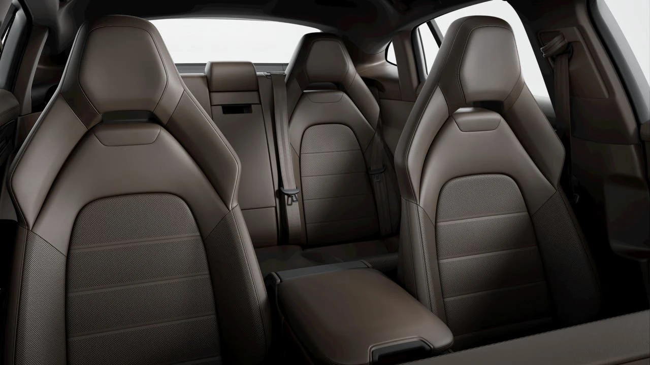 2026 Porsche 976 Panamera - Image 9 of 10