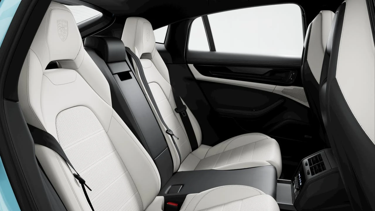 2026 Porsche 976 Panamera - Image 10 of 10