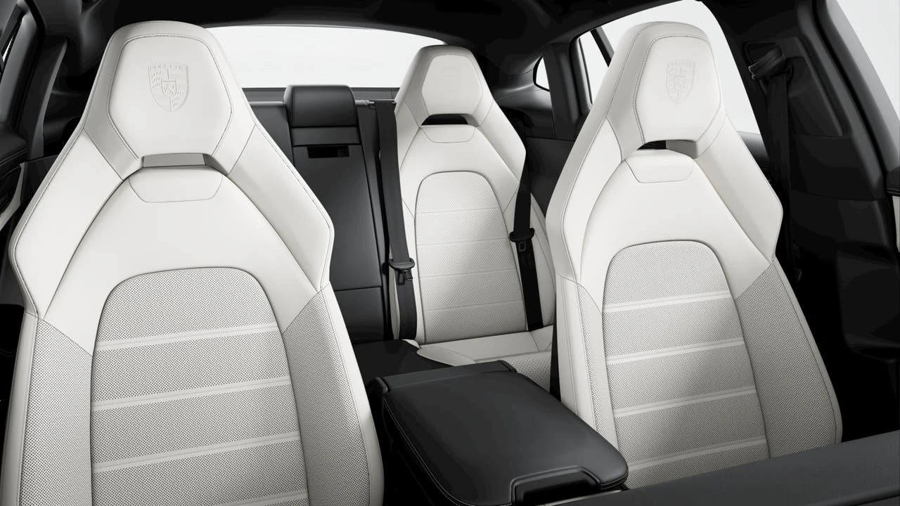 2026 Porsche 976 Panamera - Image 9 of 10
