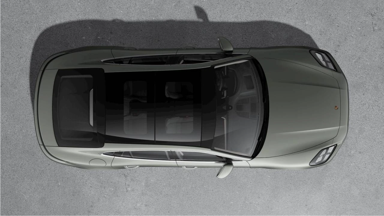 2026 Porsche 976 Panamera - Image 4 of 10
