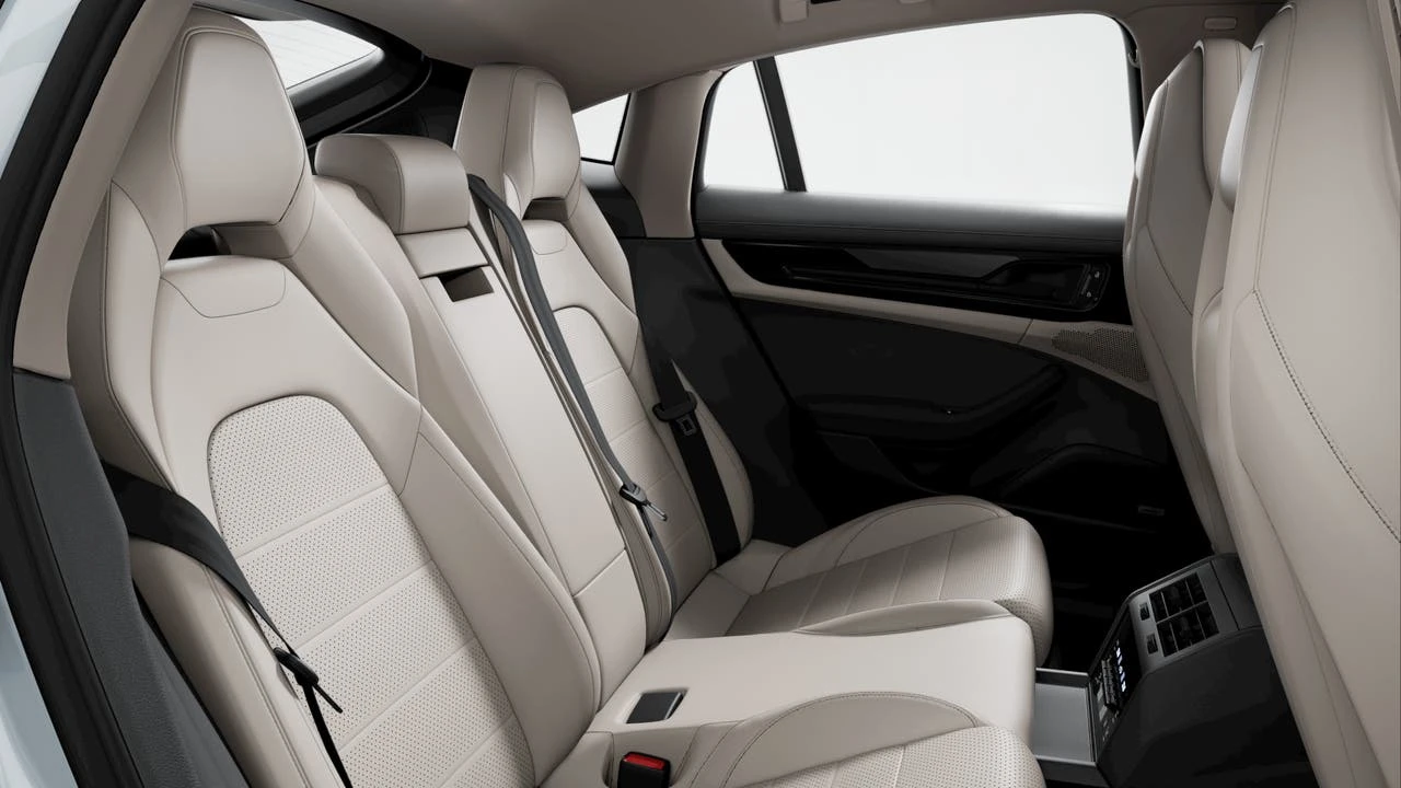 2026 Porsche 976 Panamera - Image 10 of 10