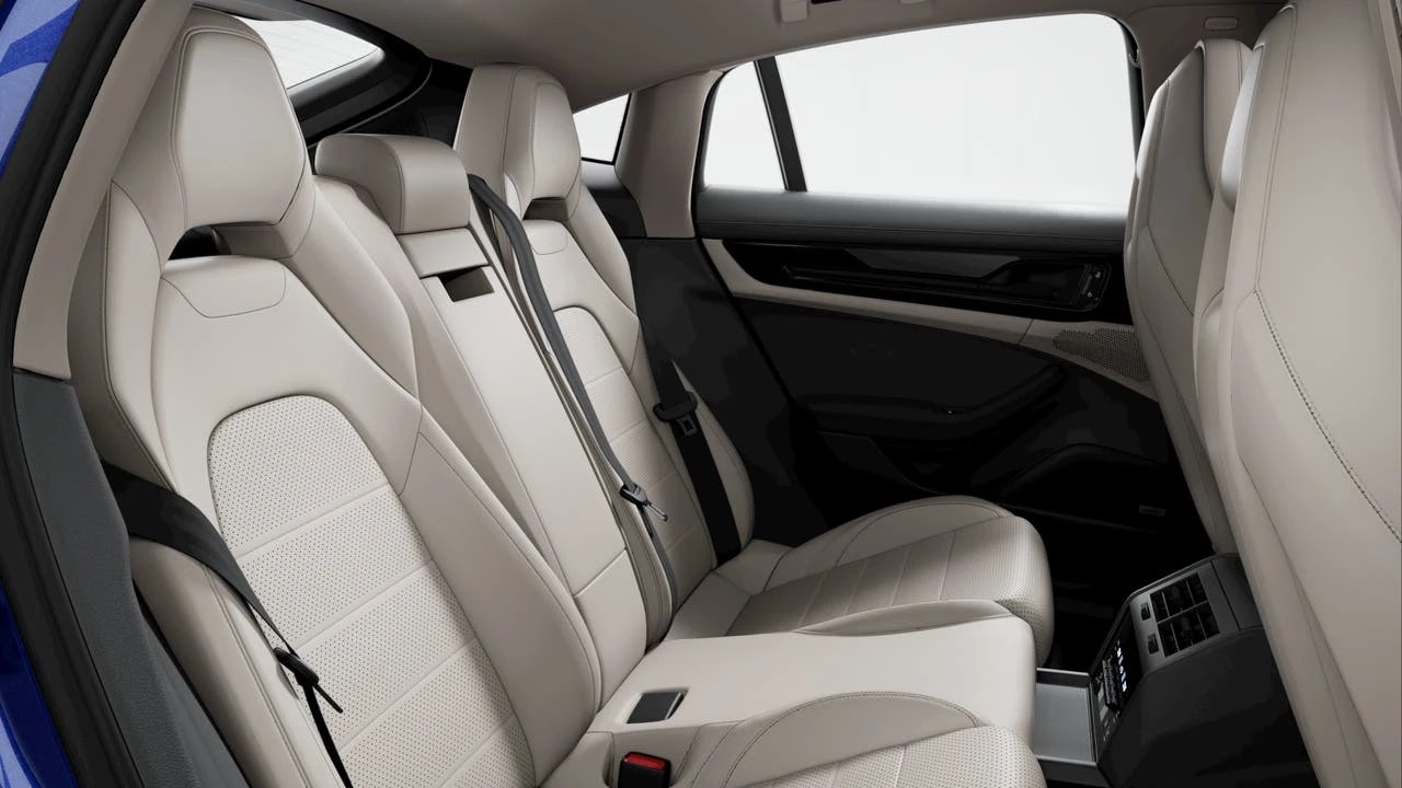 2026 Porsche 976 Panamera - Image 10 of 10