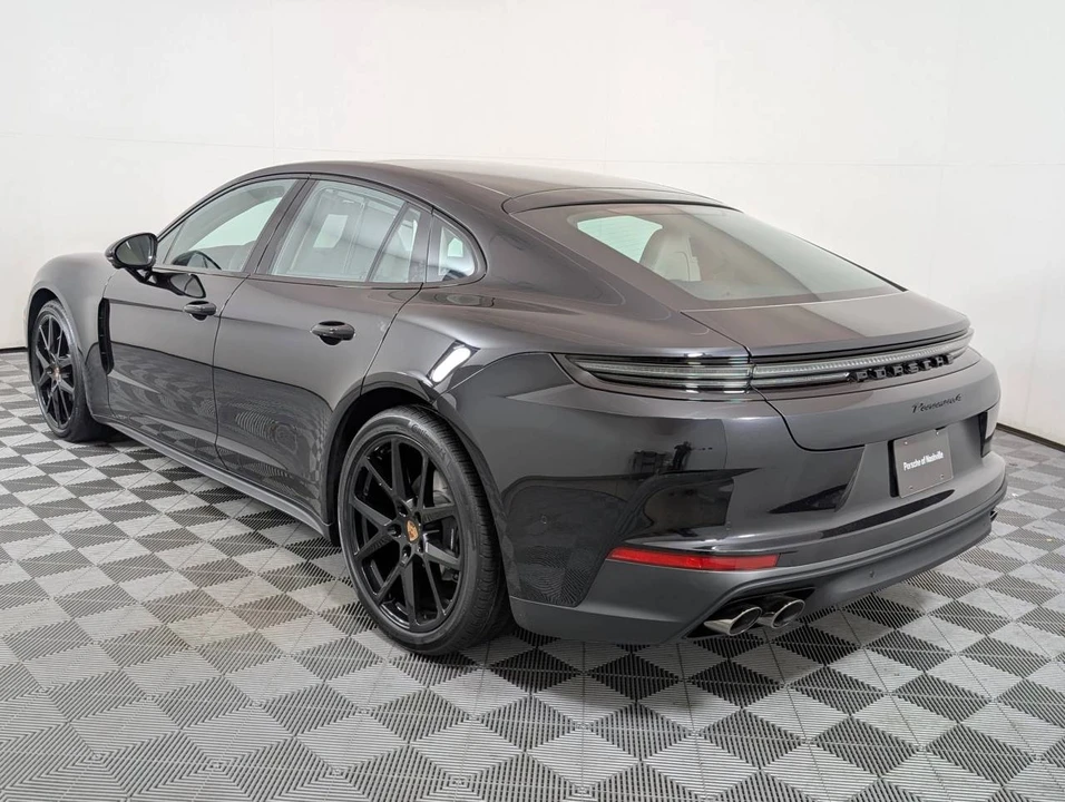 2026 Porsche 976 Panamera - Image 3 of 5