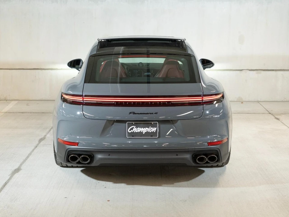 2026 Porsche 976 Panamera - Image 9 of 27