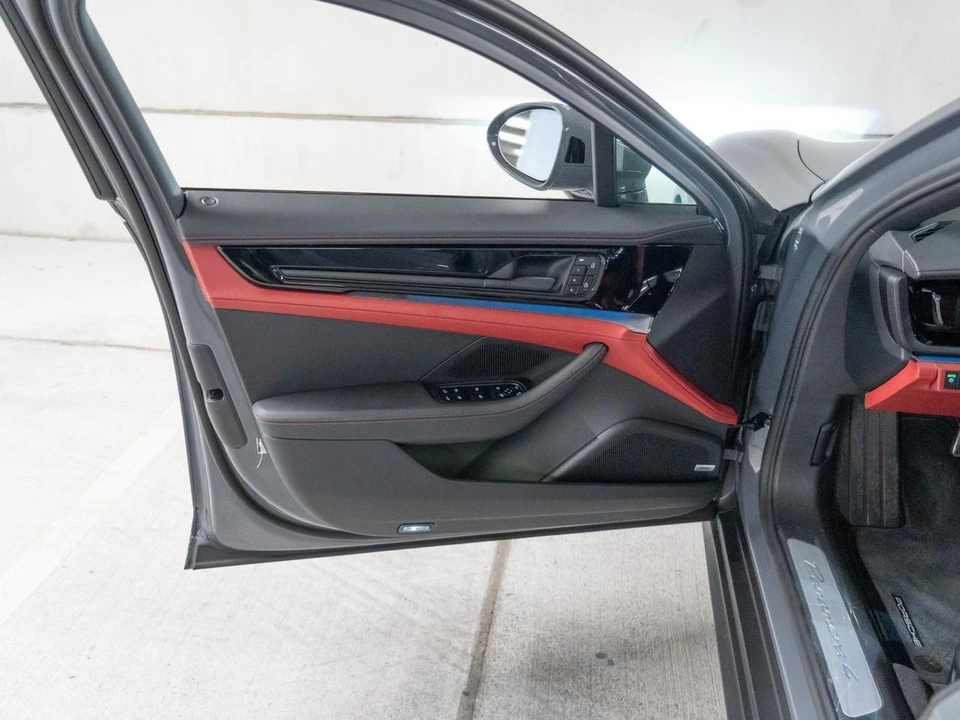 2026 Porsche 976 Panamera - Image 14 of 27