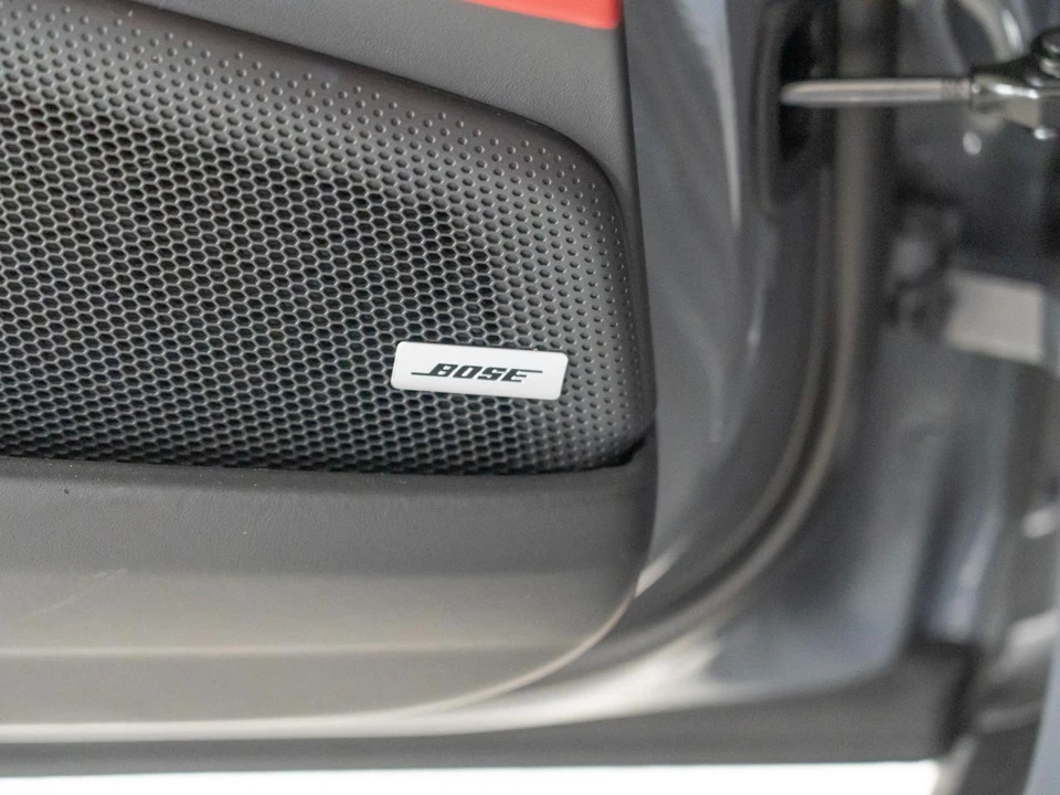 2026 Porsche 976 Panamera - Image 16 of 27