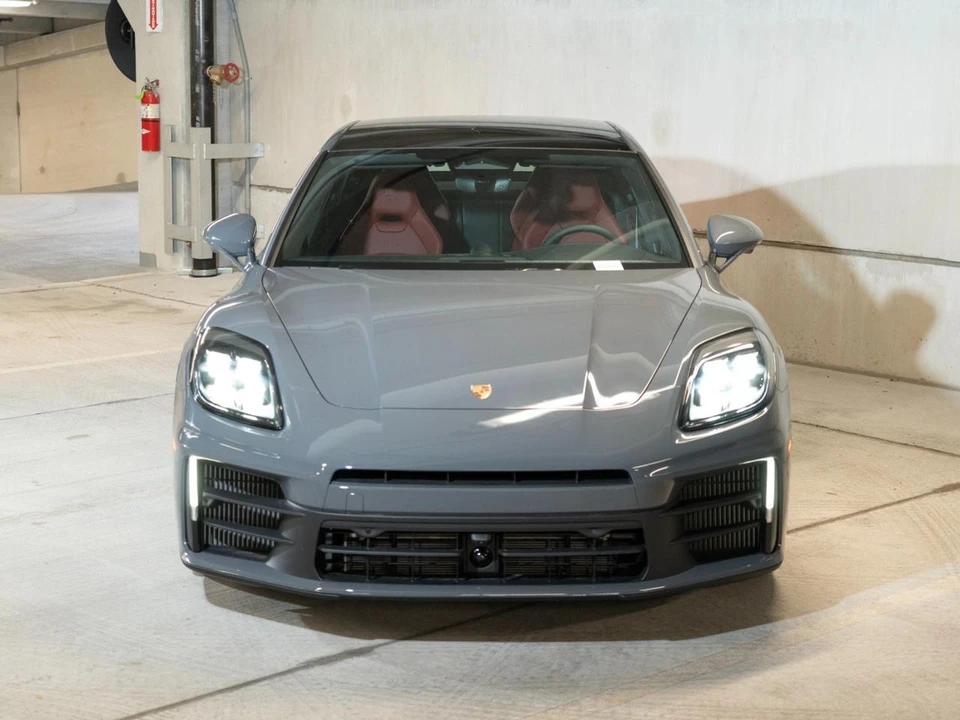 2026 Porsche 976 Panamera - Image 6 of 27