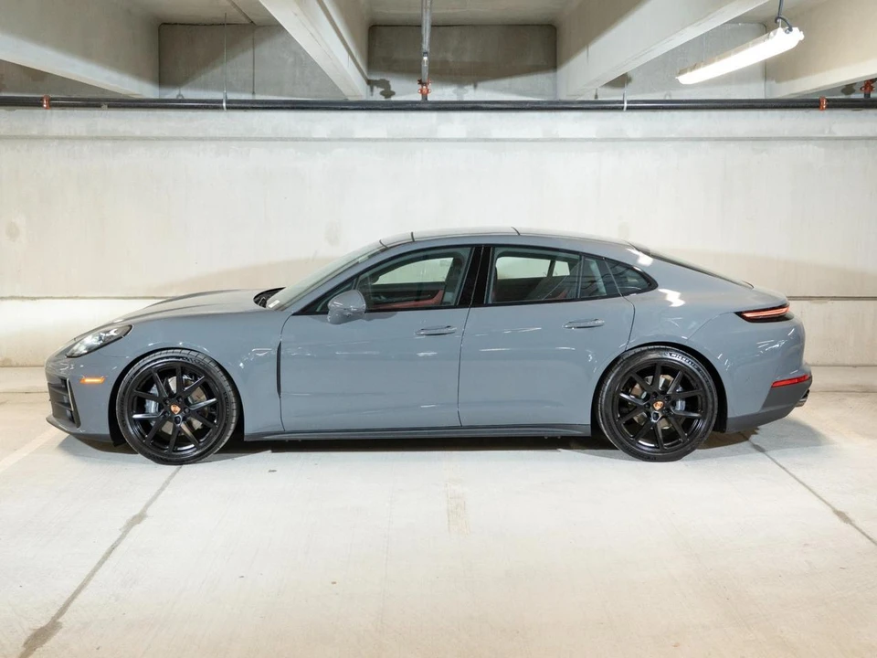2026 Porsche 976 Panamera - Image 2 of 27