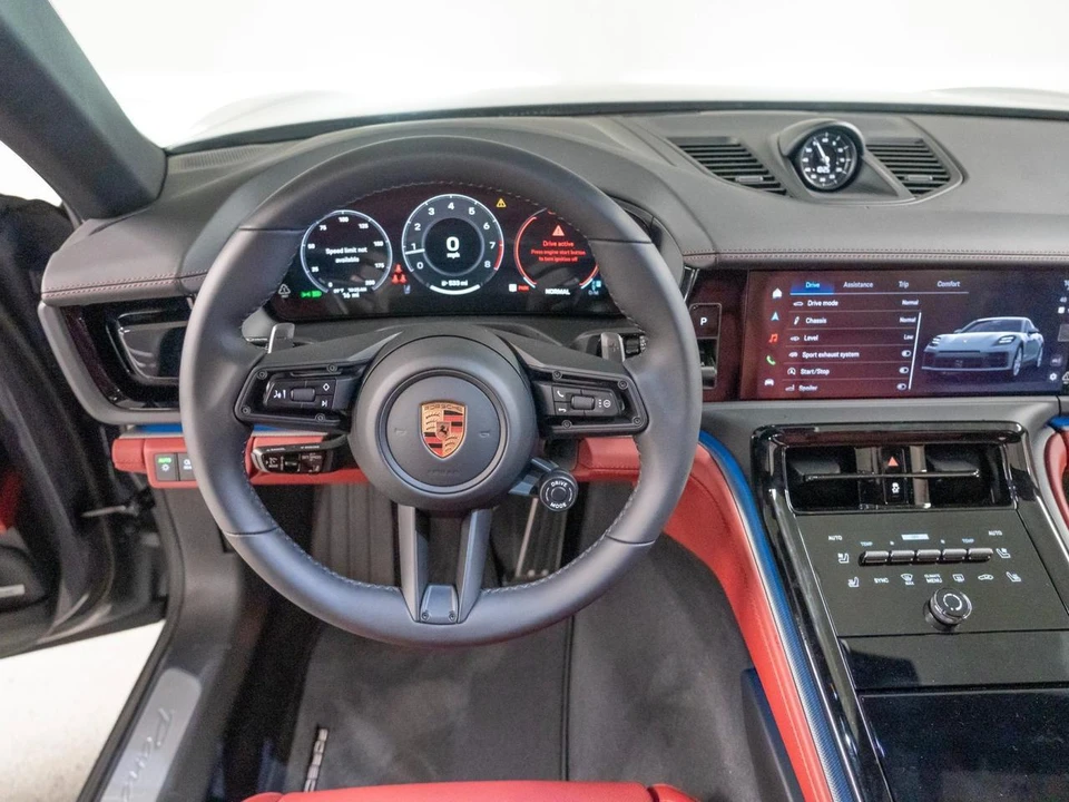 2026 Porsche 976 Panamera - Image 26 of 27
