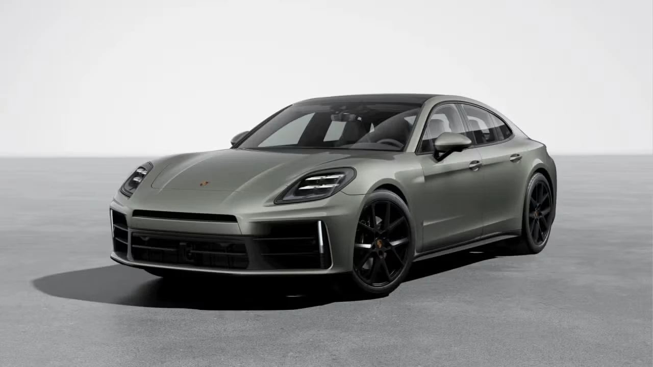 2026 Porsche 976 Panamera - Image 4 of 31