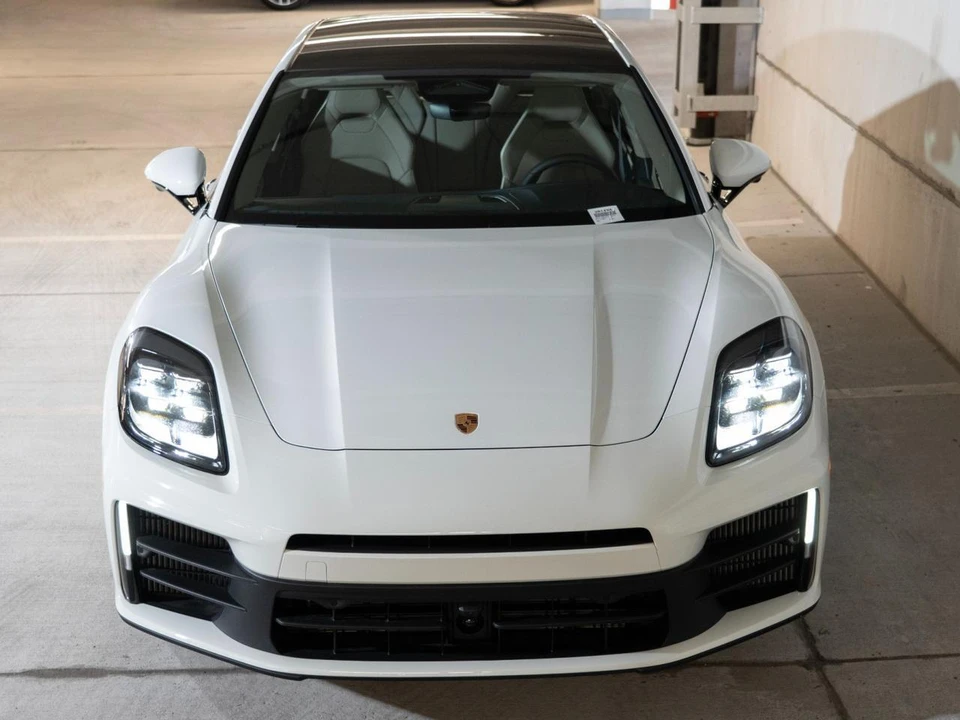 2026 Porsche 976 Panamera - Image 6 of 27