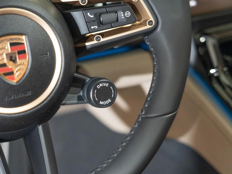 2026 Porsche 976 Panamera - Image 21 of 27