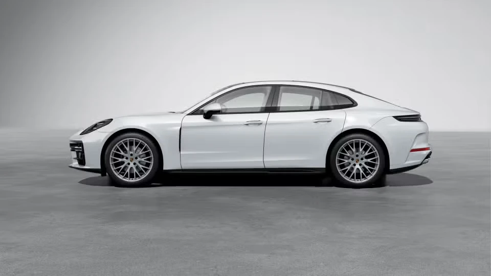 2026 Porsche 976 Panamera - Image 11 of 30