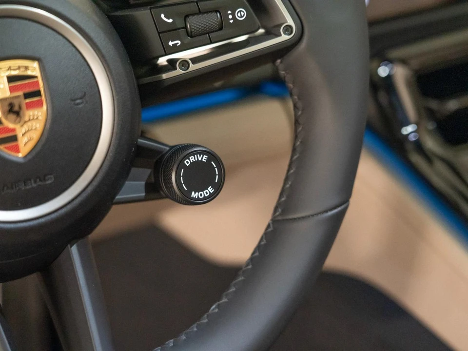 2026 Porsche 976 Panamera - Image 22 of 27