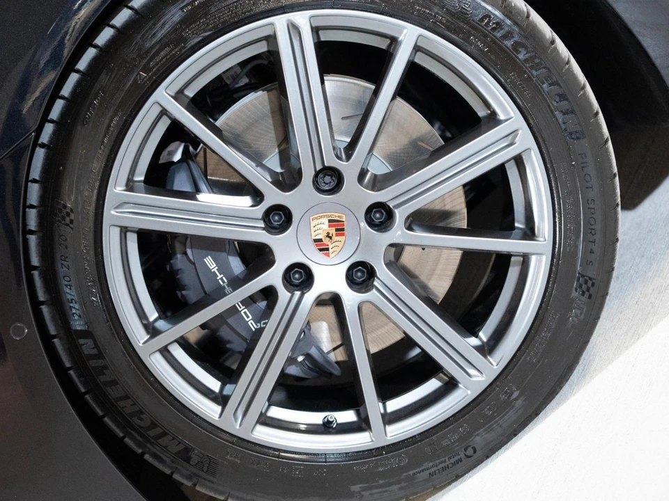 2026 Porsche 976 Panamera - Image 11 of 28