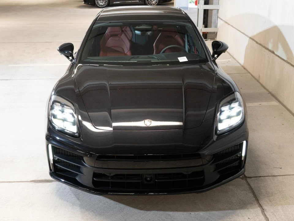2026 Porsche 976 Panamera - Image 6 of 28