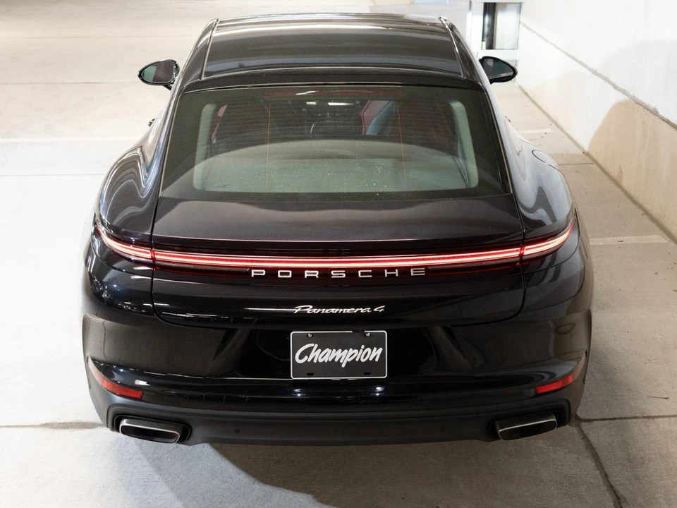 2026 Porsche 976 Panamera - Image 10 of 28