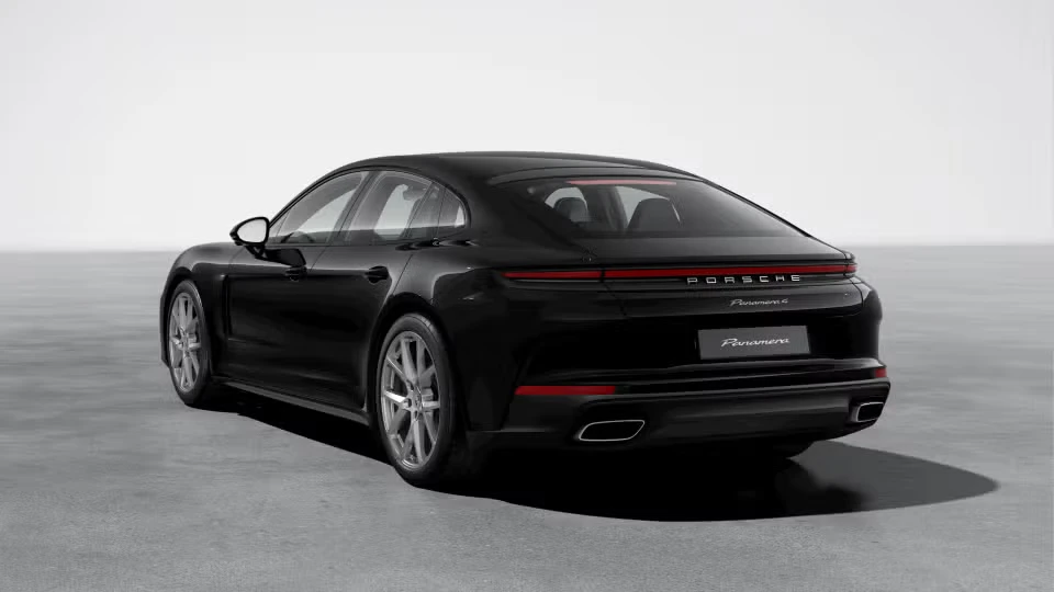 2026 Porsche Panamera - Image 19 of 30