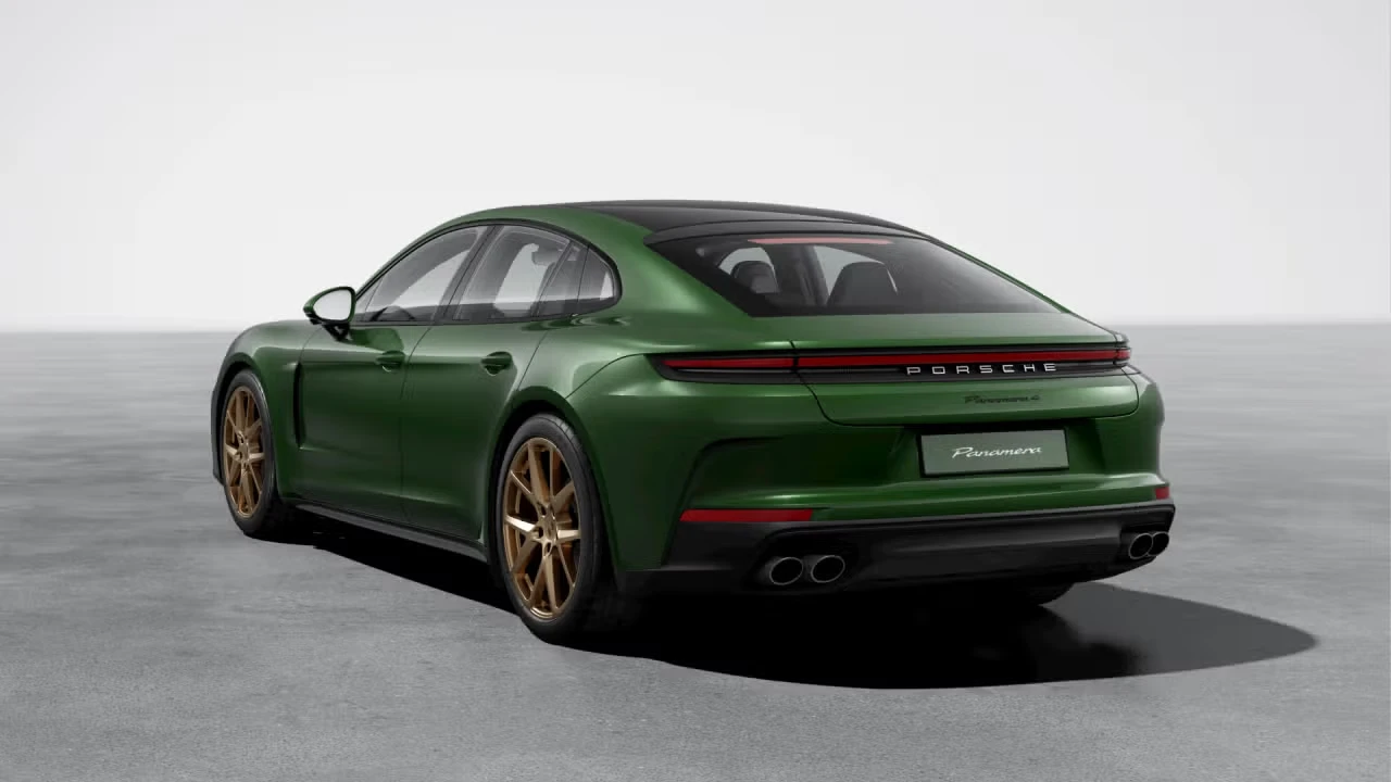 2026 Porsche Panamera - Image 20 of 30