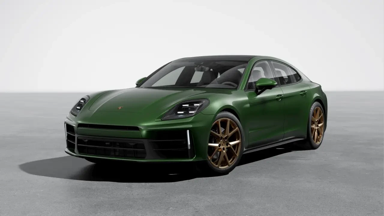 2026 Porsche Panamera - Image 8 of 30
