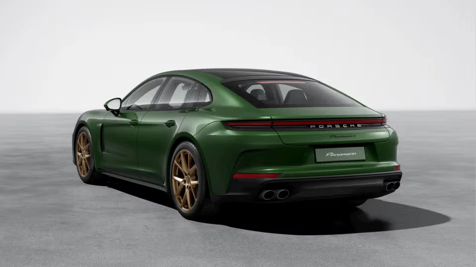 2026 Porsche Panamera - Image 19 of 30
