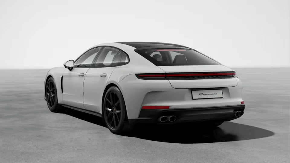 2026 Porsche Panamera - Image 19 of 30
