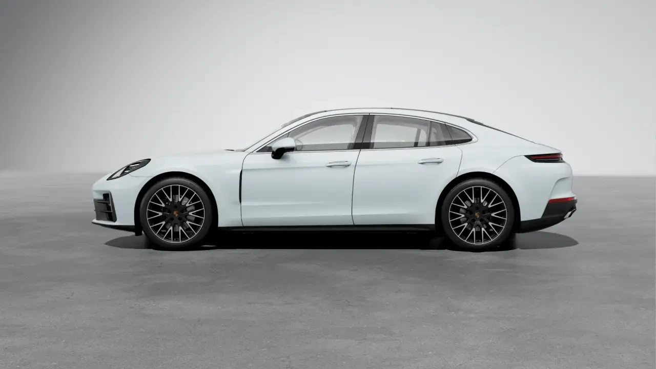 2026 Porsche 976 Panamera - Image 16 of 30