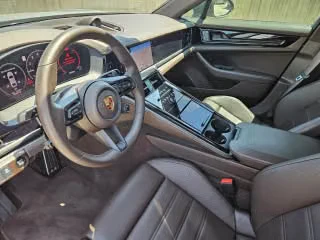 2026 Porsche 976 Panamera - Image 25 of 31