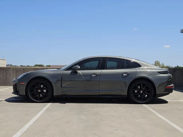 2026 Porsche 976 Panamera - Image 10 of 31