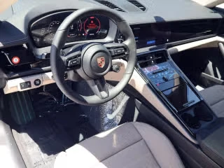 2026 Porsche 976 Panamera - Image 25 of 31