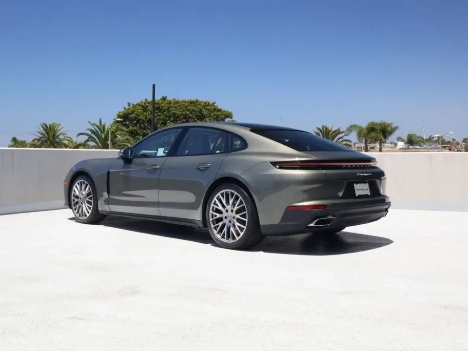 2026 Porsche 976 Panamera - Image 23 of 31