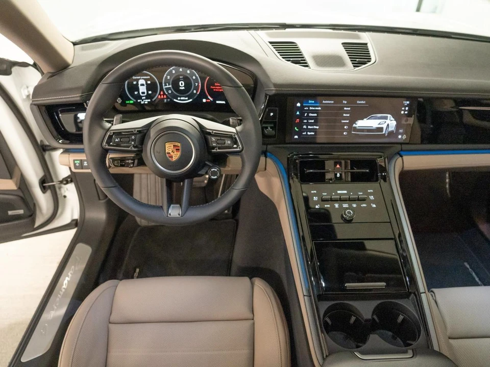 2026 Porsche 976 Panamera - Image 27 of 28