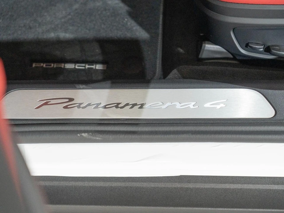 2026 Porsche 976 Panamera - Image 11 of 26