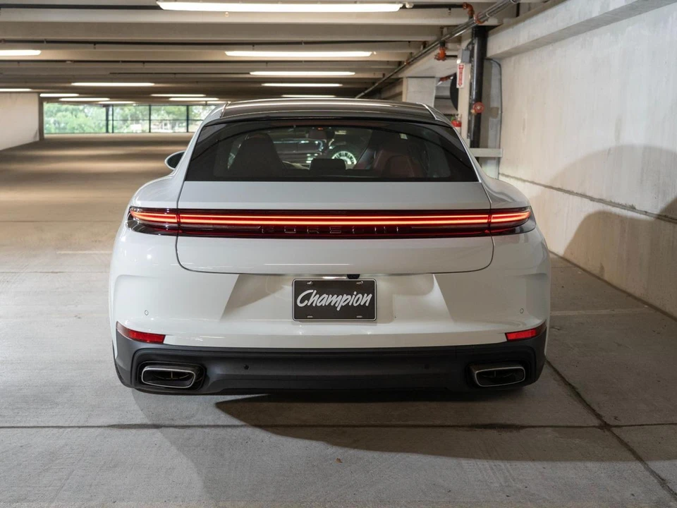 2026 Porsche 976 Panamera - Image 10 of 26