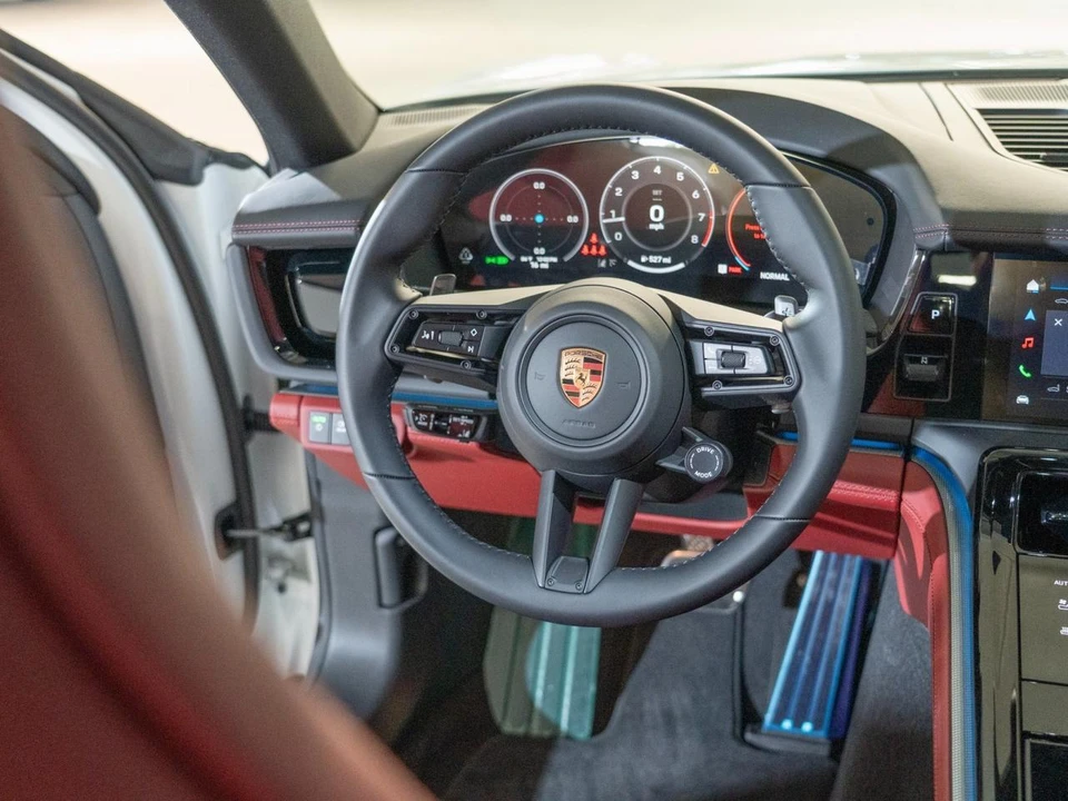 2026 Porsche 976 Panamera - Image 24 of 26