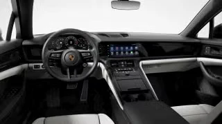 2026 Porsche 976 Panamera - Image 25 of 31