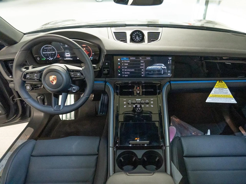 2026 Porsche 976 Panamera - Image 26 of 29